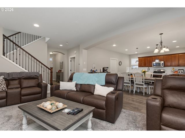 1104 Nw 3RD Ct, Battle Ground, WA 98604