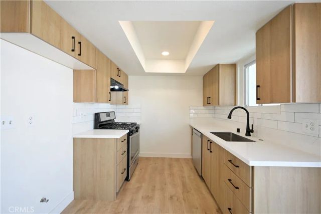 4197 Farquhar Avenue, Los Alamitos, CA 90720