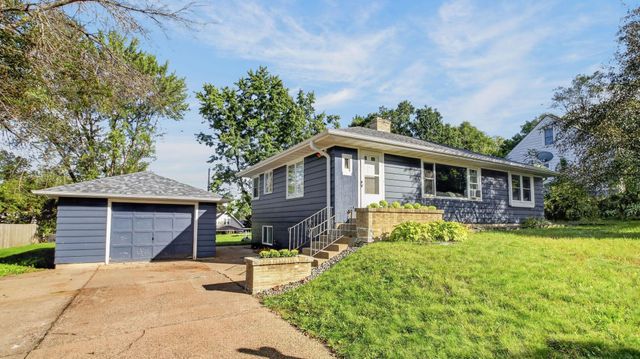 2137 14th Street, Eau Claire, WI 54703