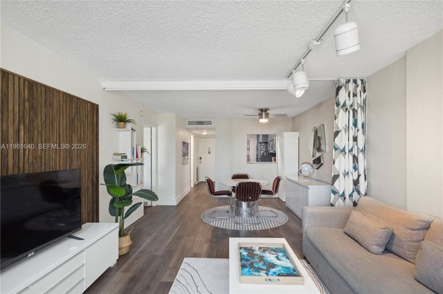 1020 Meridian Ave 403, Miami Beach, FL 33139