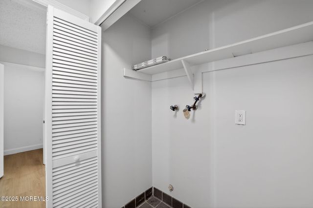 606 Goldthread Court, Jackson, NJ 08527