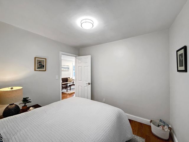 190 W Plain St, Wayland, MA 01778