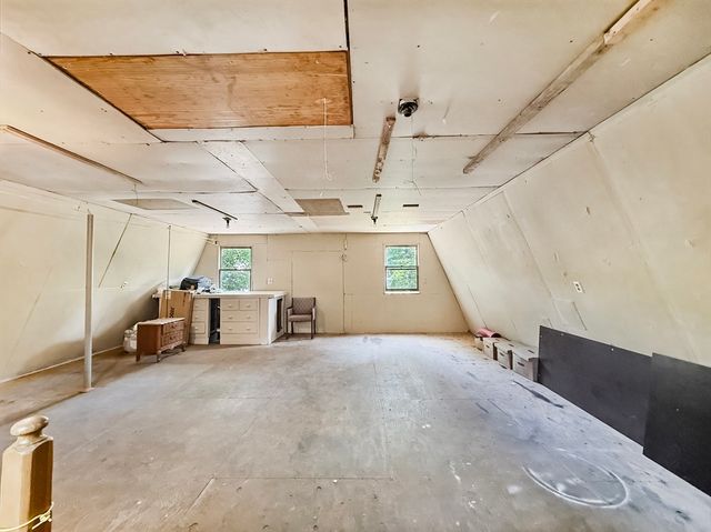 190 W Plain St, Wayland, MA 01778