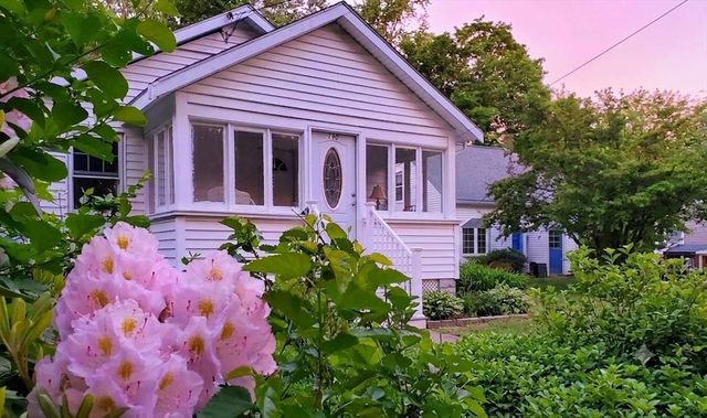 190 W Plain St, Wayland, MA 01778