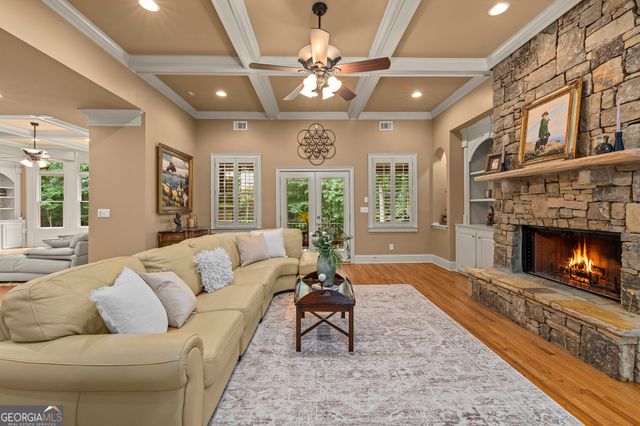 211 Arbor Green Run, Alpharetta, GA 30004