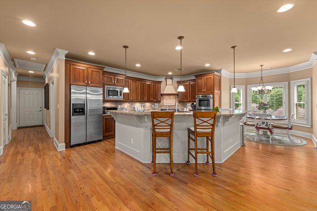 211 Arbor Green Run, Alpharetta, GA 30004