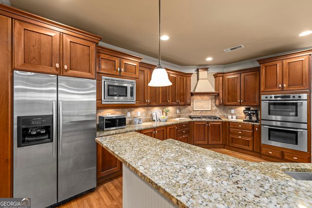 211 Arbor Green Run, Alpharetta, GA 30004