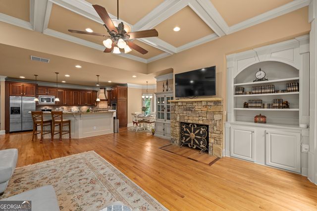 211 Arbor Green Run, Alpharetta, GA 30004