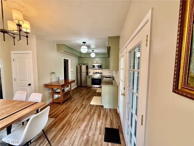 1206 Foster Avenue, Cambridge, OH 43725