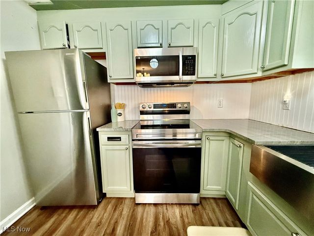 1206 Foster Avenue, Cambridge, OH 43725