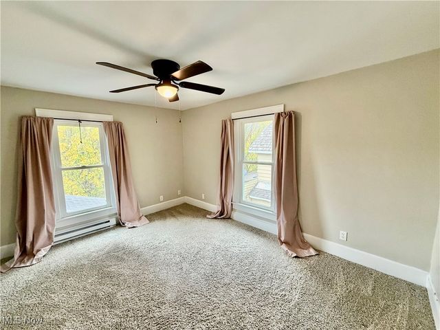 1206 Foster Avenue, Cambridge, OH 43725