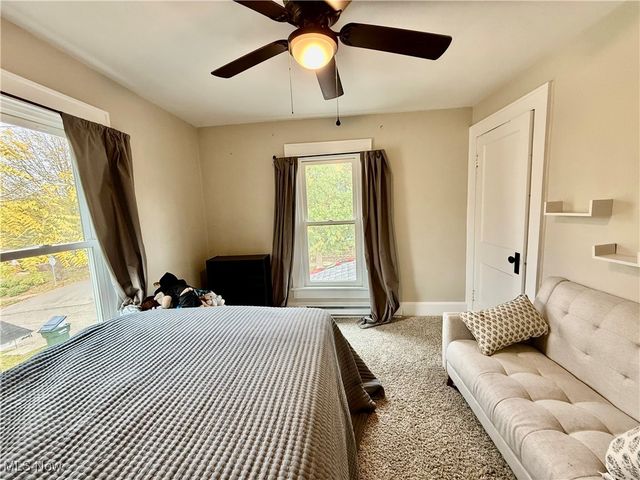 1206 Foster Avenue, Cambridge, OH 43725