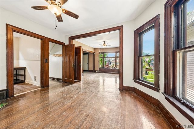 527 Massachusetts Avenue, Buffalo, NY 14213