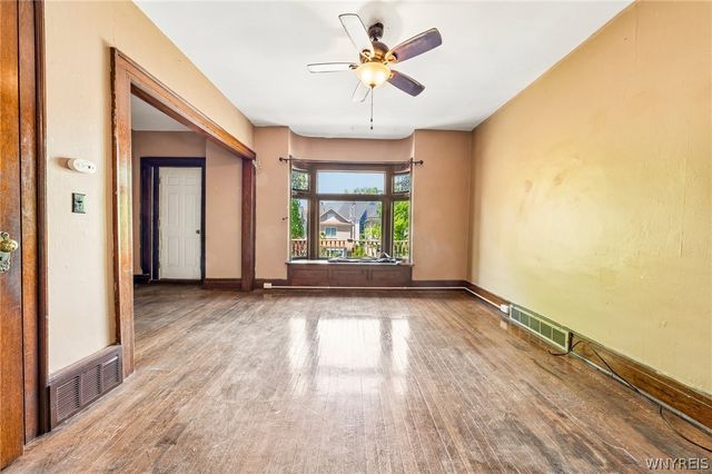 527 Massachusetts Avenue, Buffalo, NY 14213