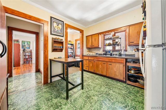 527 Massachusetts Avenue, Buffalo, NY 14213