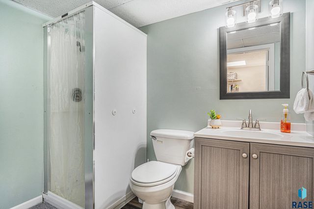 2815 E Klondike Trl Trail, Sioux Falls, SD 57103