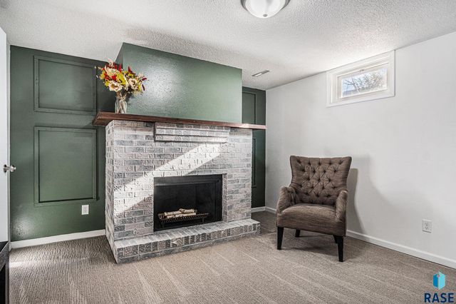 2815 E Klondike Trl Trail, Sioux Falls, SD 57103