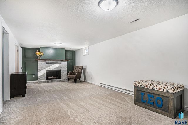 2815 E Klondike Trl Trail, Sioux Falls, SD 57103