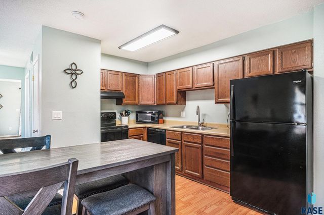 2815 E Klondike Trl Trail, Sioux Falls, SD 57103