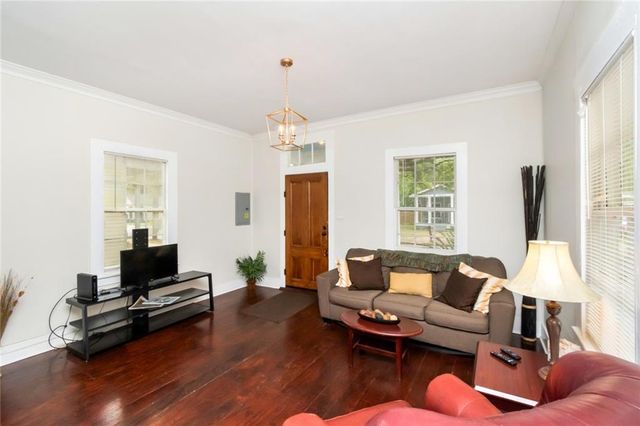 1054 Elmira Street, Mobile, AL 36604