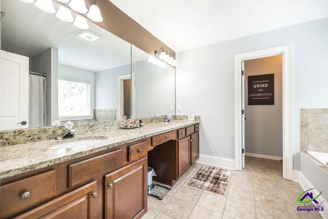 315 Devon Court, Warner Robins, GA 31088