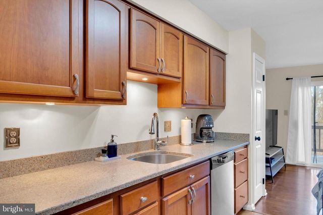 13201 VALLEY BRIDGE CT, Silver Spring, MD 20906