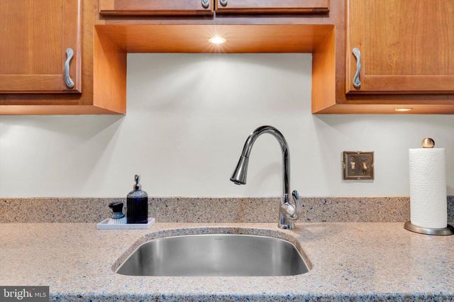 13201 VALLEY BRIDGE CT, Silver Spring, MD 20906