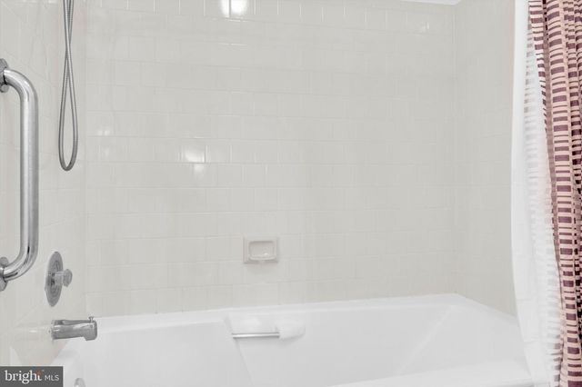 13201 VALLEY BRIDGE CT, Silver Spring, MD 20906