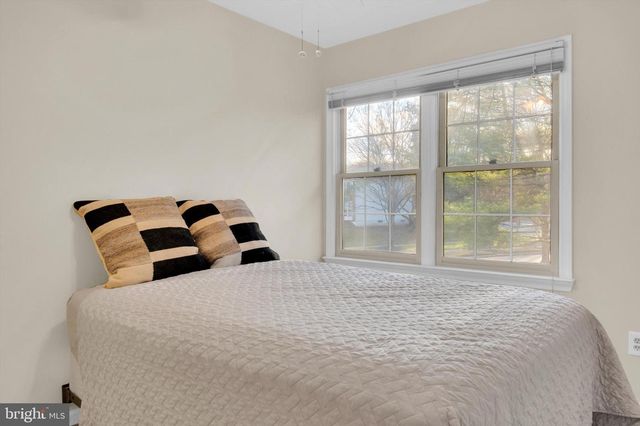 13201 VALLEY BRIDGE CT, Silver Spring, MD 20906