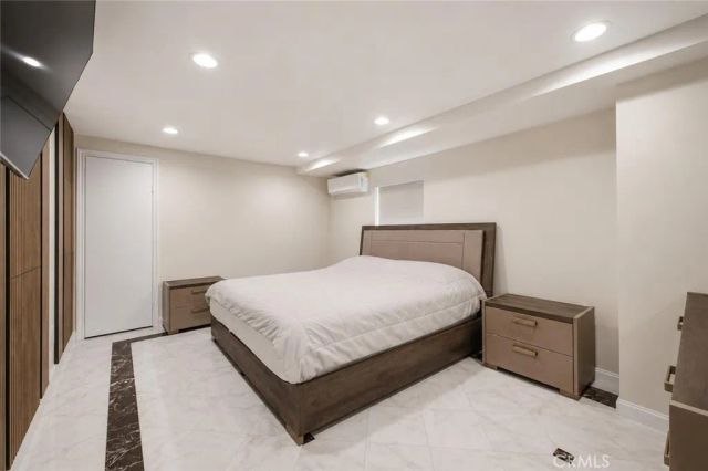 1456 Western Avenue, Glendale, CA 91201