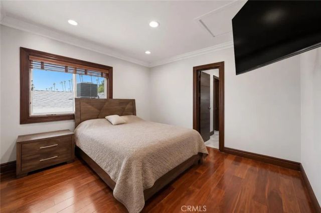 1456 Western Avenue, Glendale, CA 91201