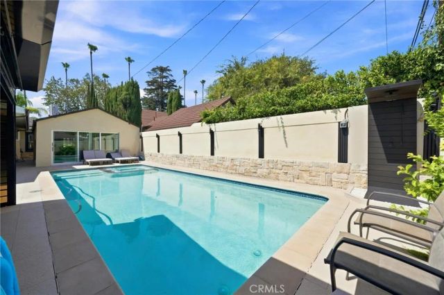 1456 Western Avenue, Glendale, CA 91201