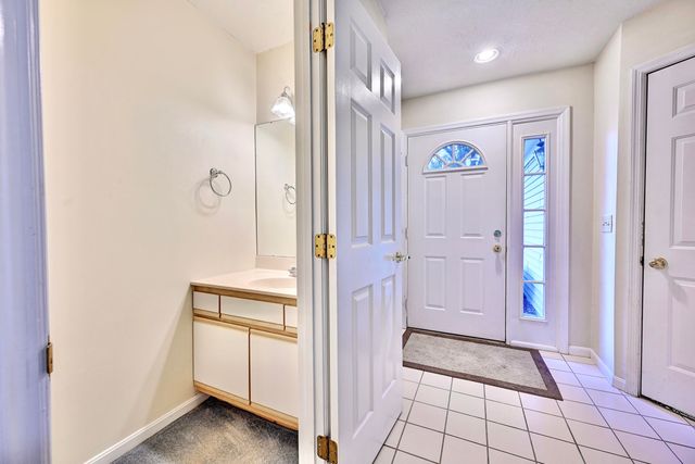 814 Rossford Run, Bellevue, KY 41073