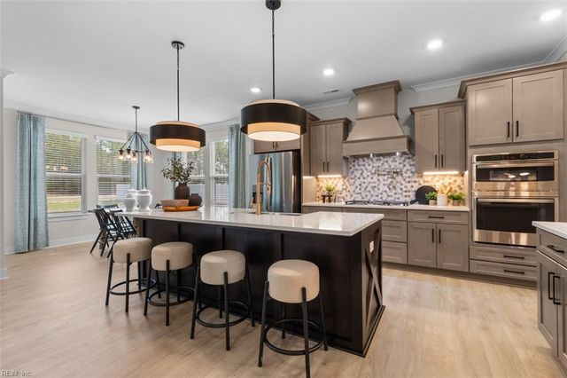 1832 Malvern DR, Virginia Beach, VA 23456