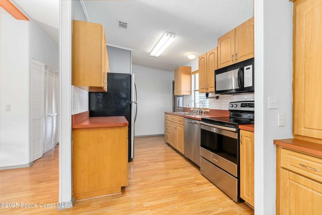 1103 Navajo Drive, Barefoot Bay, FL 32976