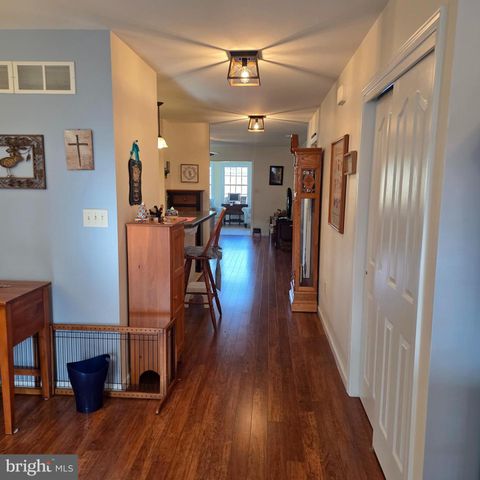 854 CAMBRIDGE DR, Manheim, PA 17545