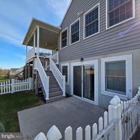 854 CAMBRIDGE DR, Manheim, PA 17545