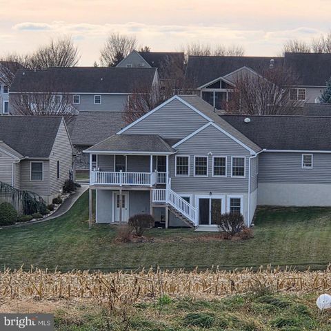854 CAMBRIDGE DR, Manheim, PA 17545