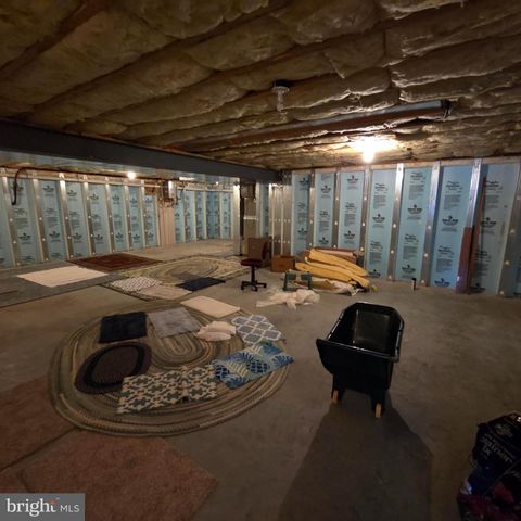 854 CAMBRIDGE DR, Manheim, PA 17545