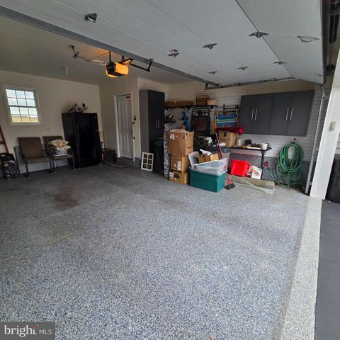 854 CAMBRIDGE DR, Manheim, PA 17545