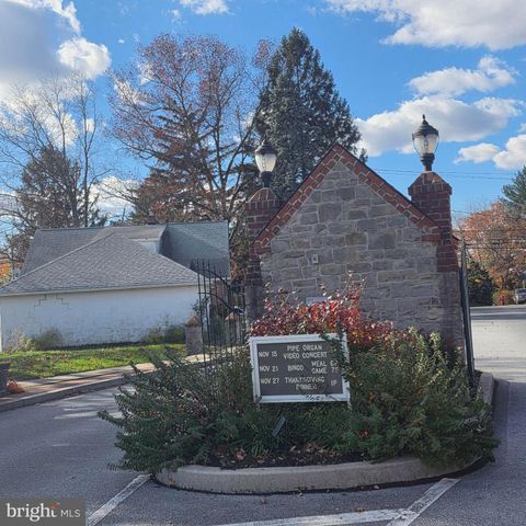 854 CAMBRIDGE DR, Manheim, PA 17545