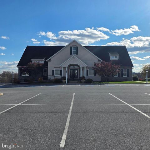 854 CAMBRIDGE DR, Manheim, PA 17545