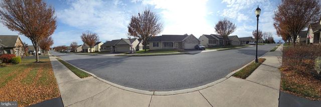 854 CAMBRIDGE DR, Manheim, PA 17545