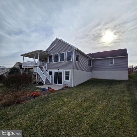 854 CAMBRIDGE DR, Manheim, PA 17545
