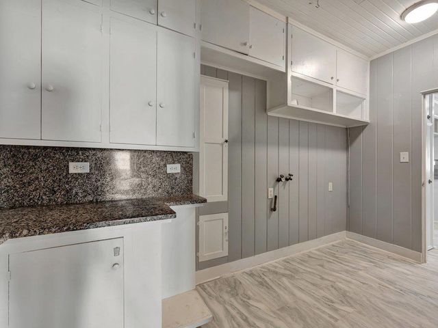 813 W Grove Avenue, Lufkin, TX 75904