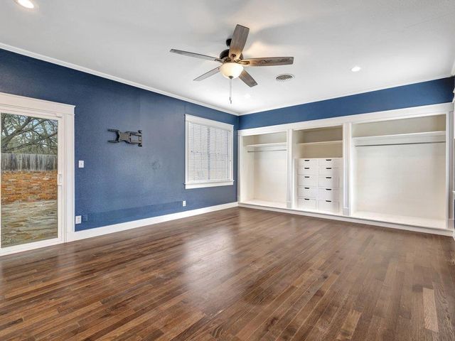 813 W Grove Avenue, Lufkin, TX 75904