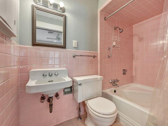 813 W Grove Avenue, Lufkin, TX 75904