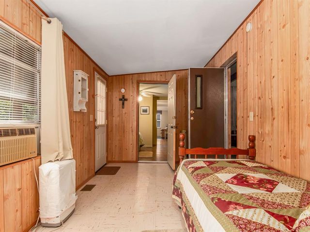 101 Tall Timbers Street, Huntsville, TX 77320