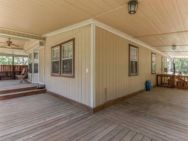101 Tall Timbers Street, Huntsville, TX 77320