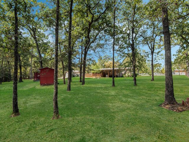 101 Tall Timbers Street, Huntsville, TX 77320